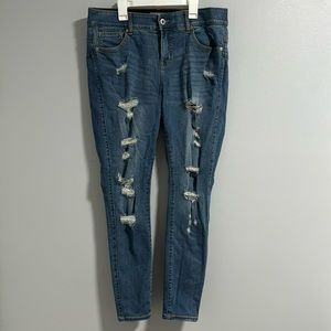 Torrid bombshell skinny jean
